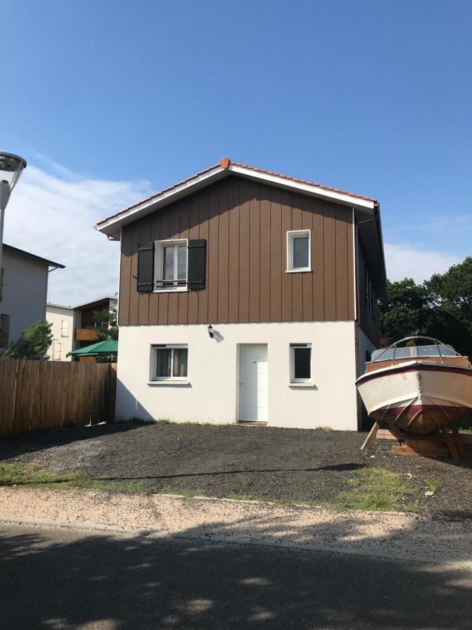 Maison 8 Personnes Biscarrosse Bourg Exterior photo